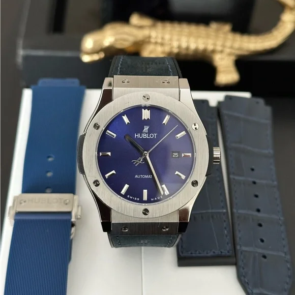 Hublot Silver and Blue Watch with Extra Straps - Picture 3 of 4